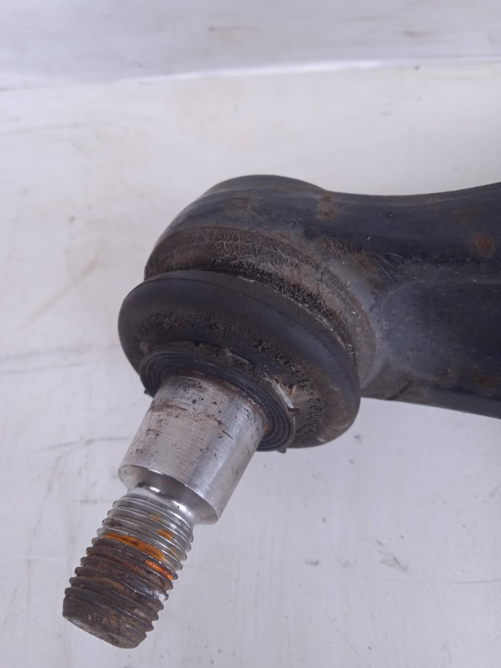 Braccio oscillante inf. sosp. ant. sx.